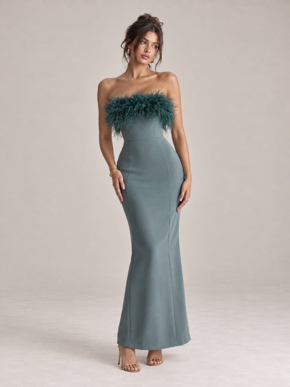 HOUSE OF CB Juliene Strapless Ostrich Feather Eucalyptus Maxi Dress NEW NWT